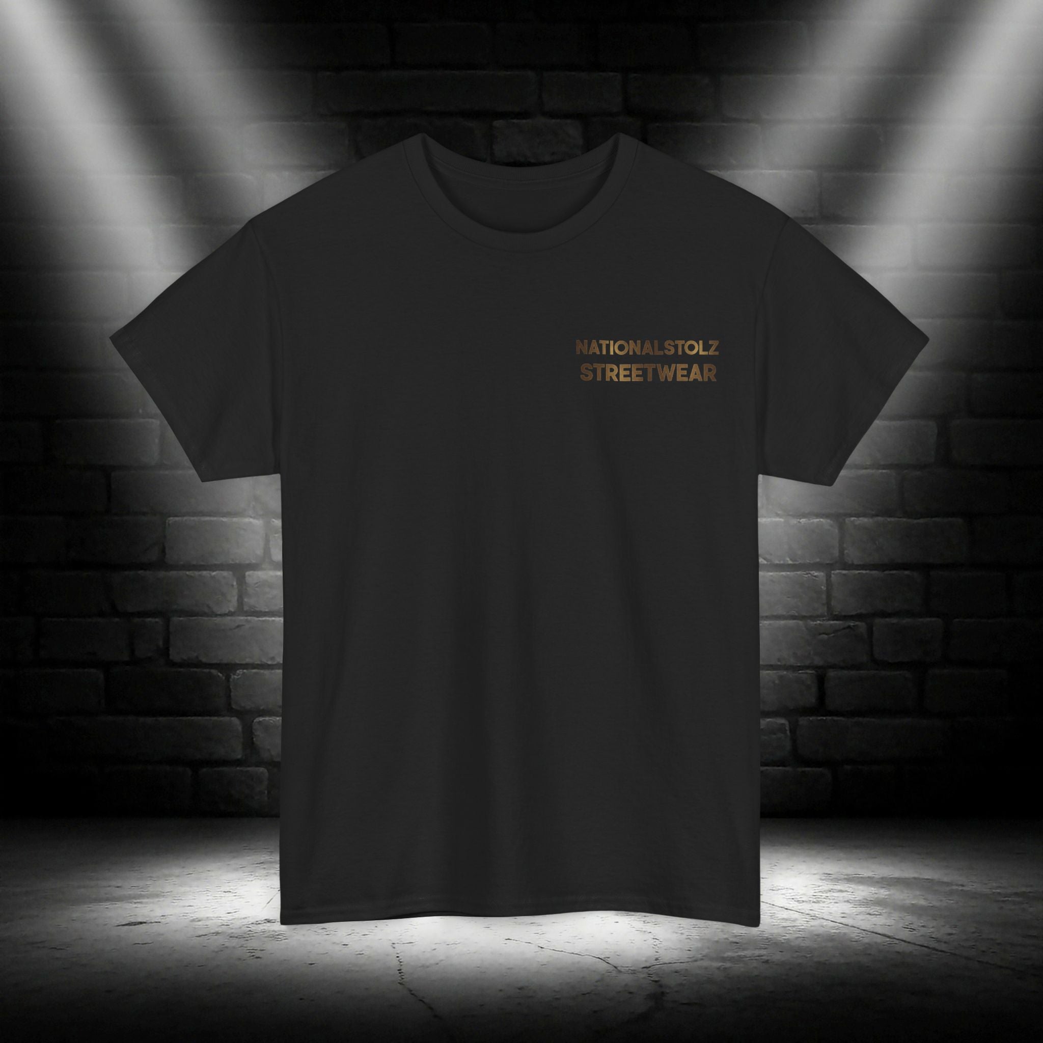 NATIONALSTOLZ T - Shirt - ,,Niemals kniend leben"