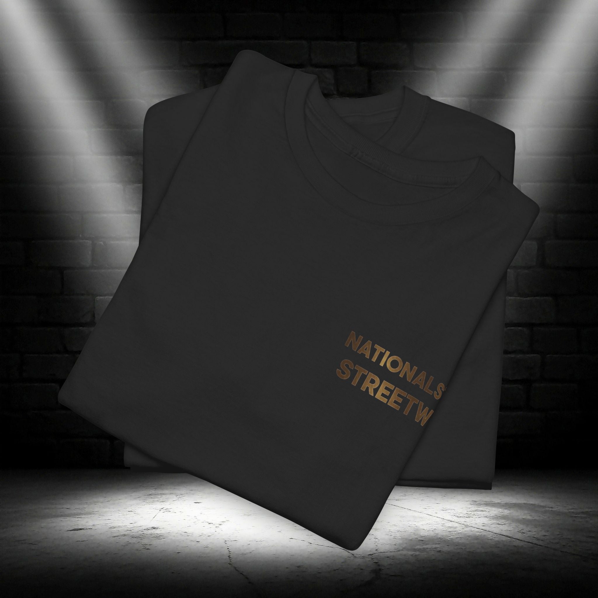 NATIONALSTOLZ T - Shirt - ,,Niemals kniend leben"